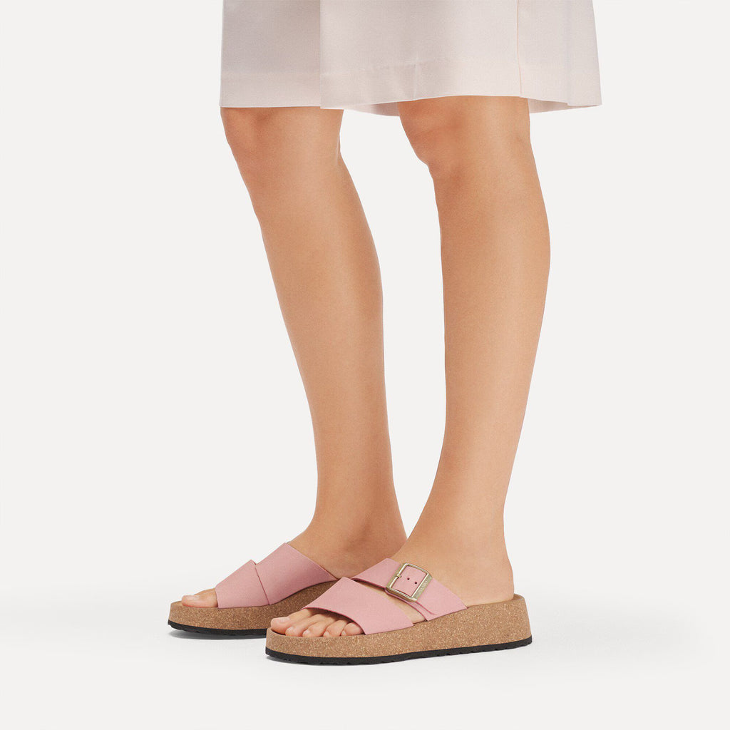 Almina Nubuk Leather